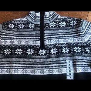 Women’s Sweater Knit Top